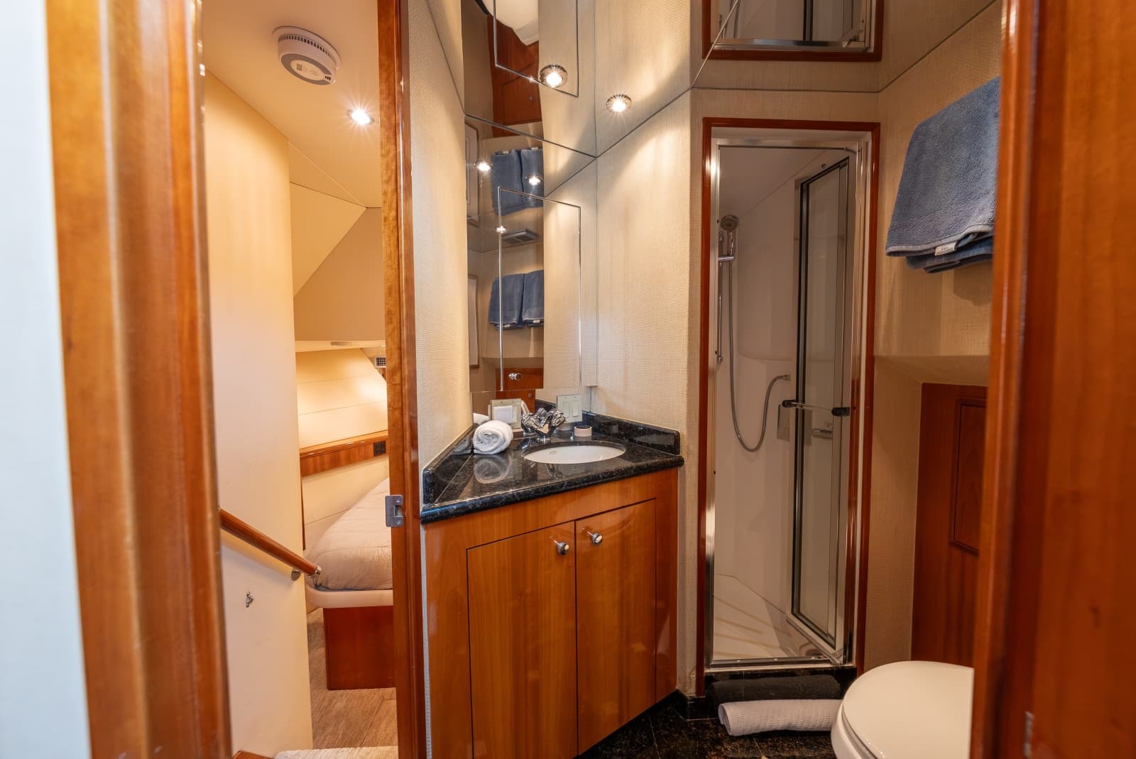 Forward VIP Stateroom Ensuite