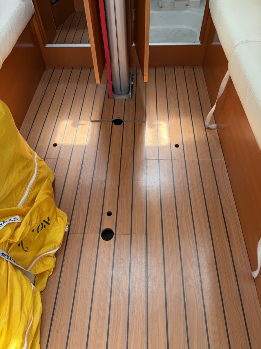 2004 Beneteau 40.7