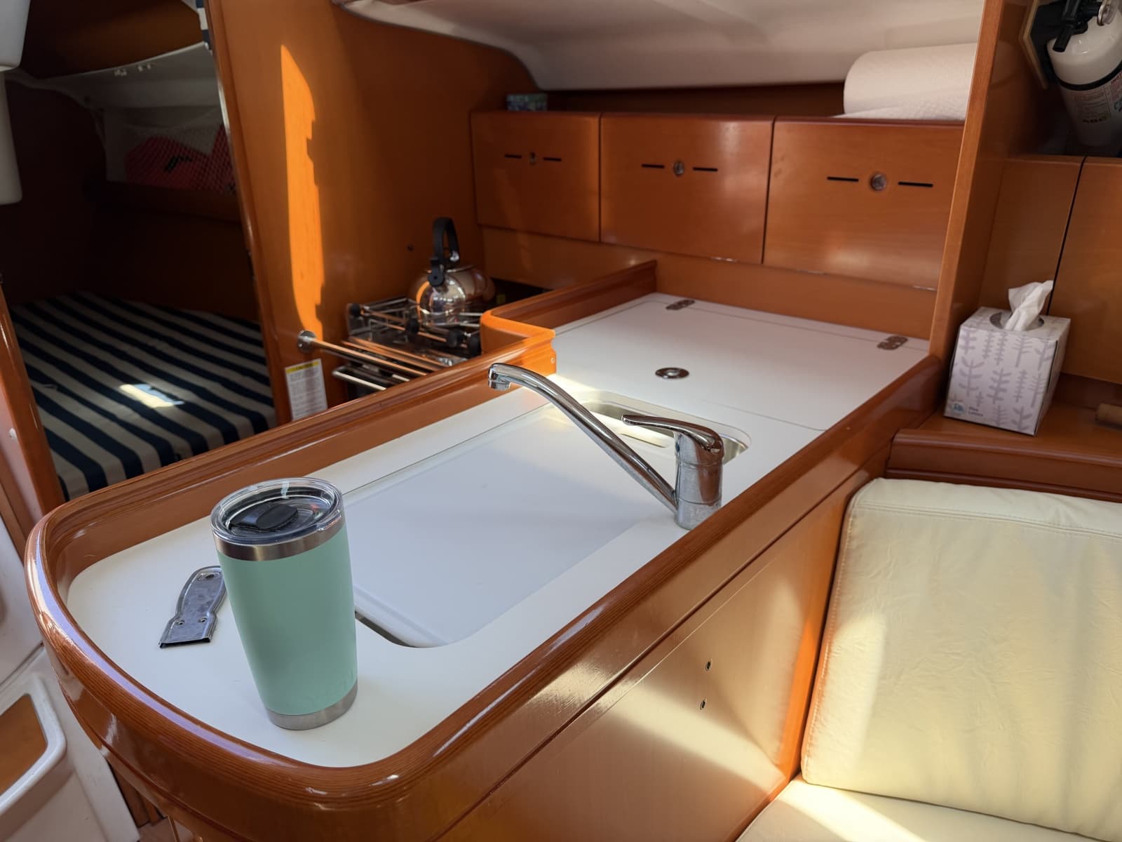 2004 Beneteau 40.7