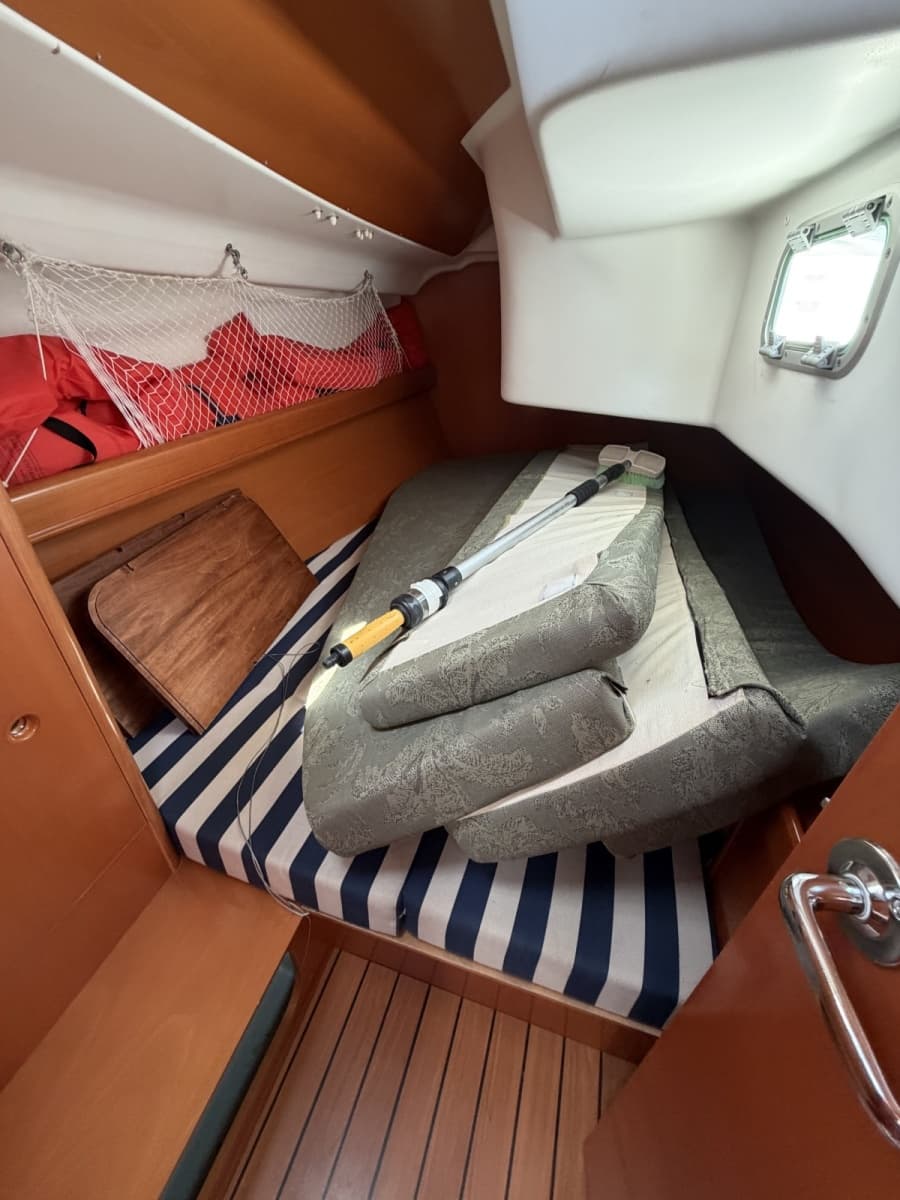 2004 Beneteau 40.7
