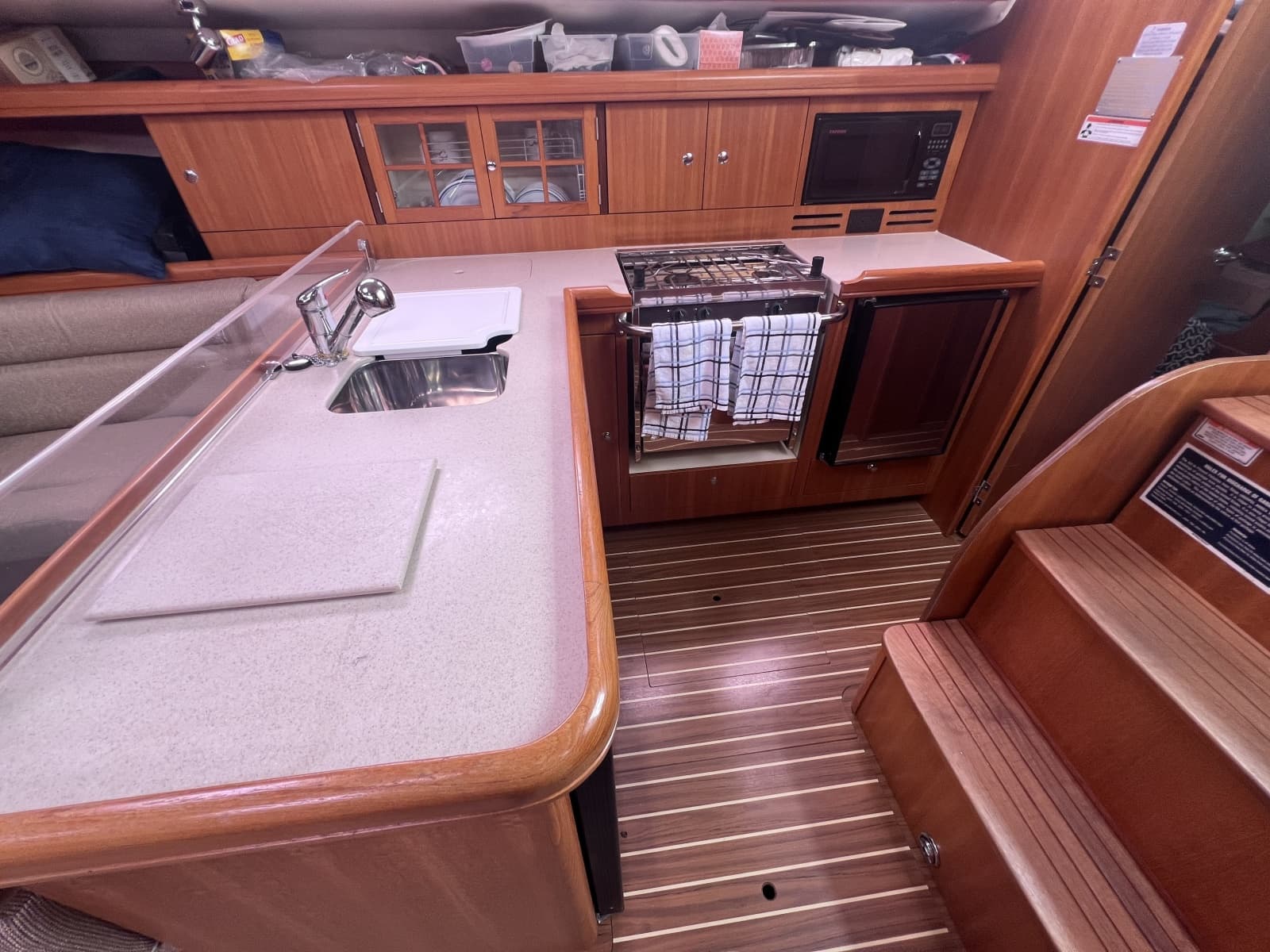 2006 Hunter 38