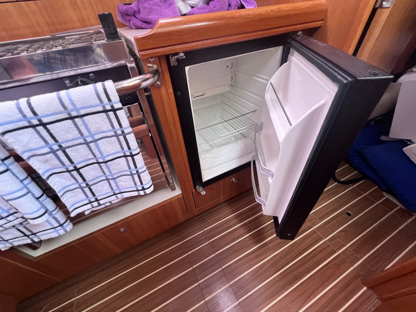 2006 Hunter 38