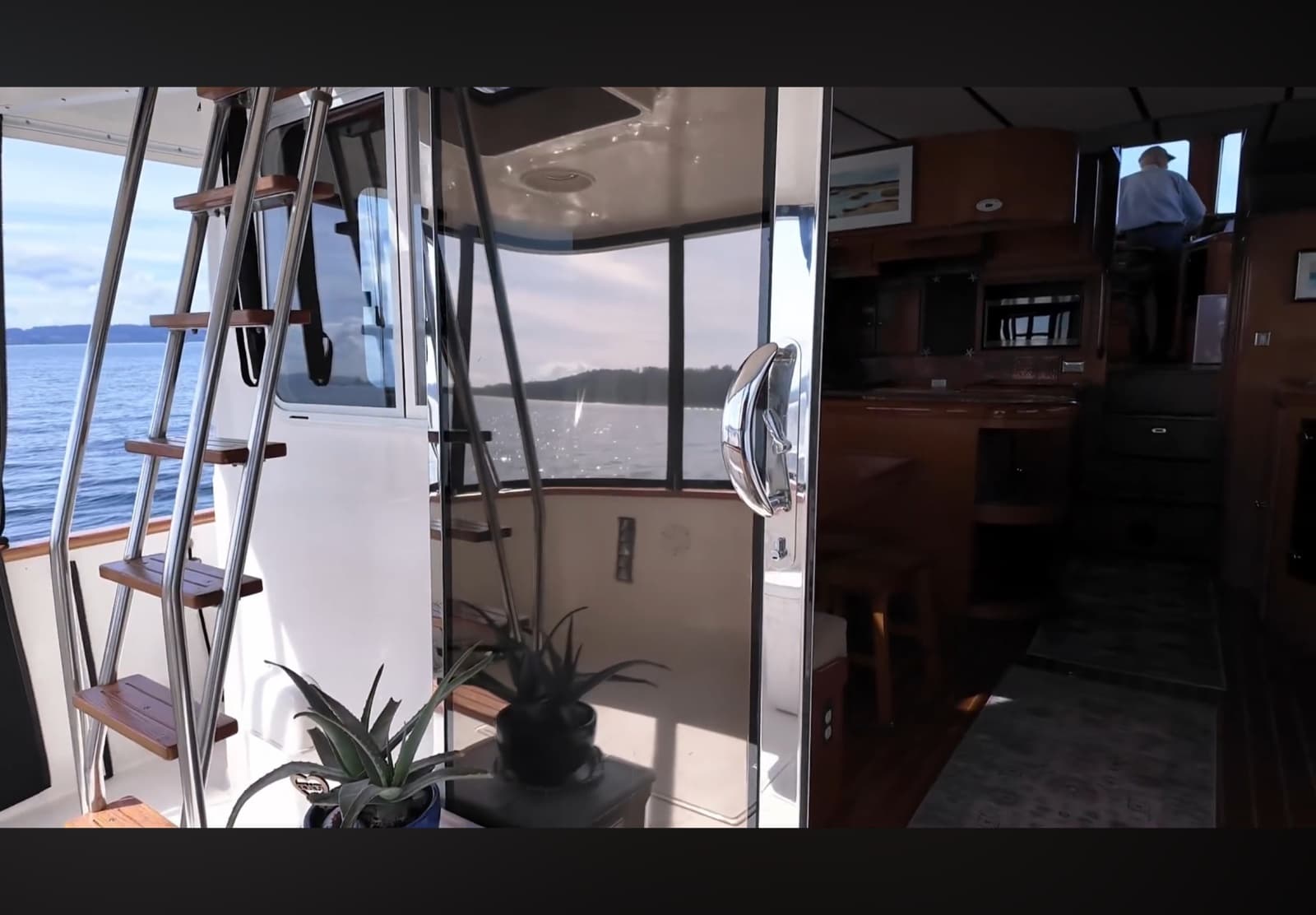 2002 Transpacific Marine Eagle 53