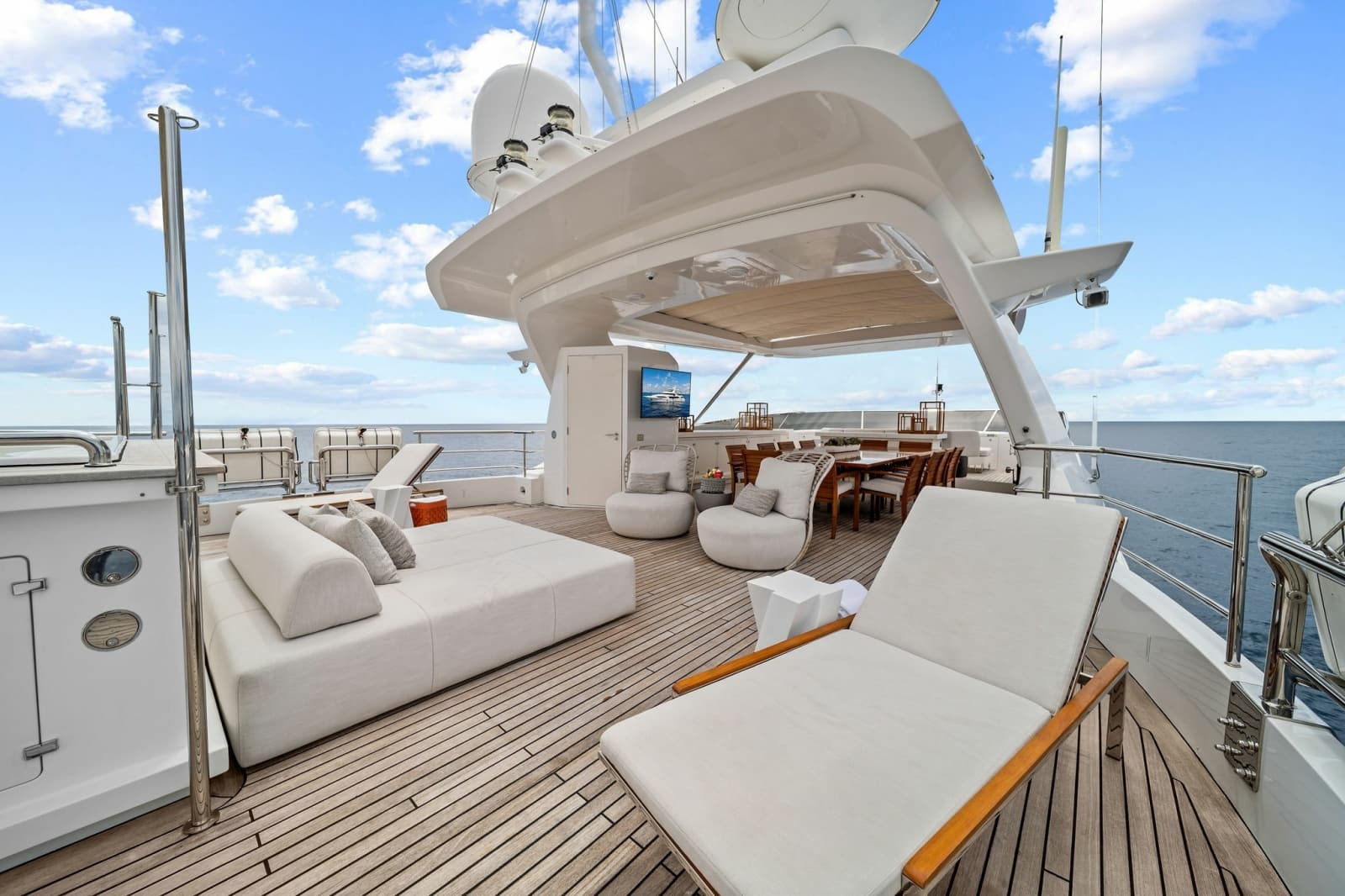 2012 Benetti Classic Supreme 132