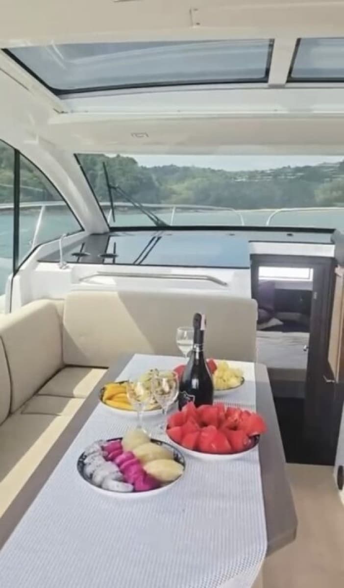 2023 Sealine SC35