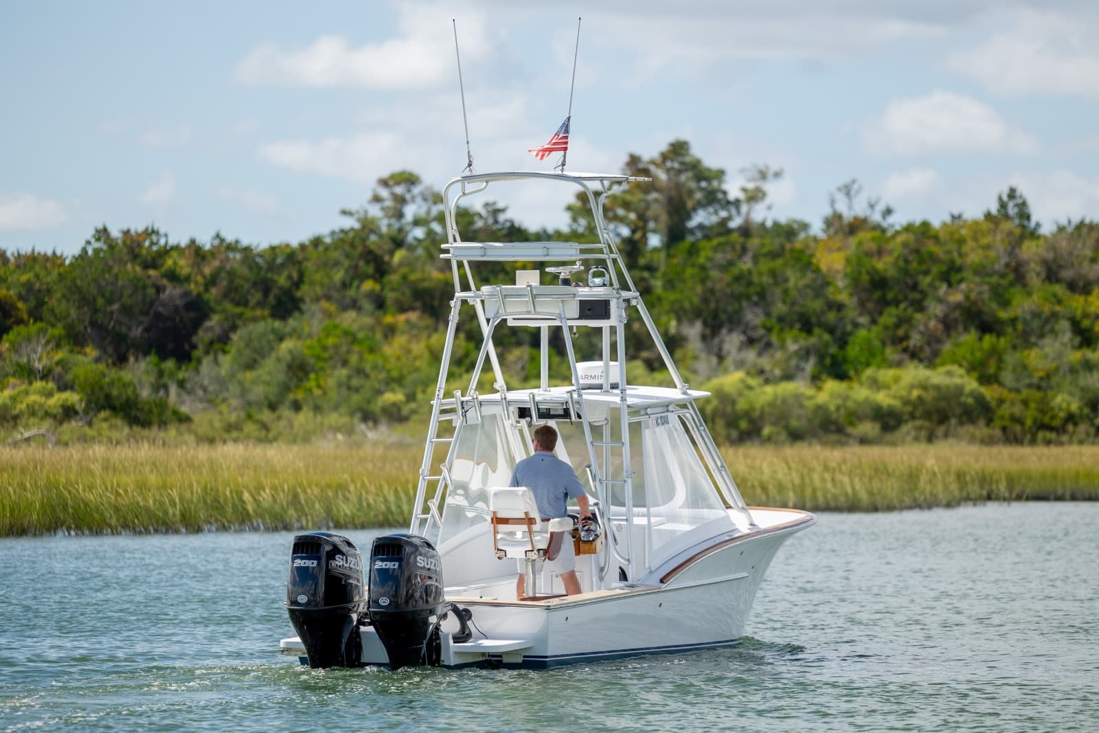 2005 Custom Carolina 26 Tideline Express
