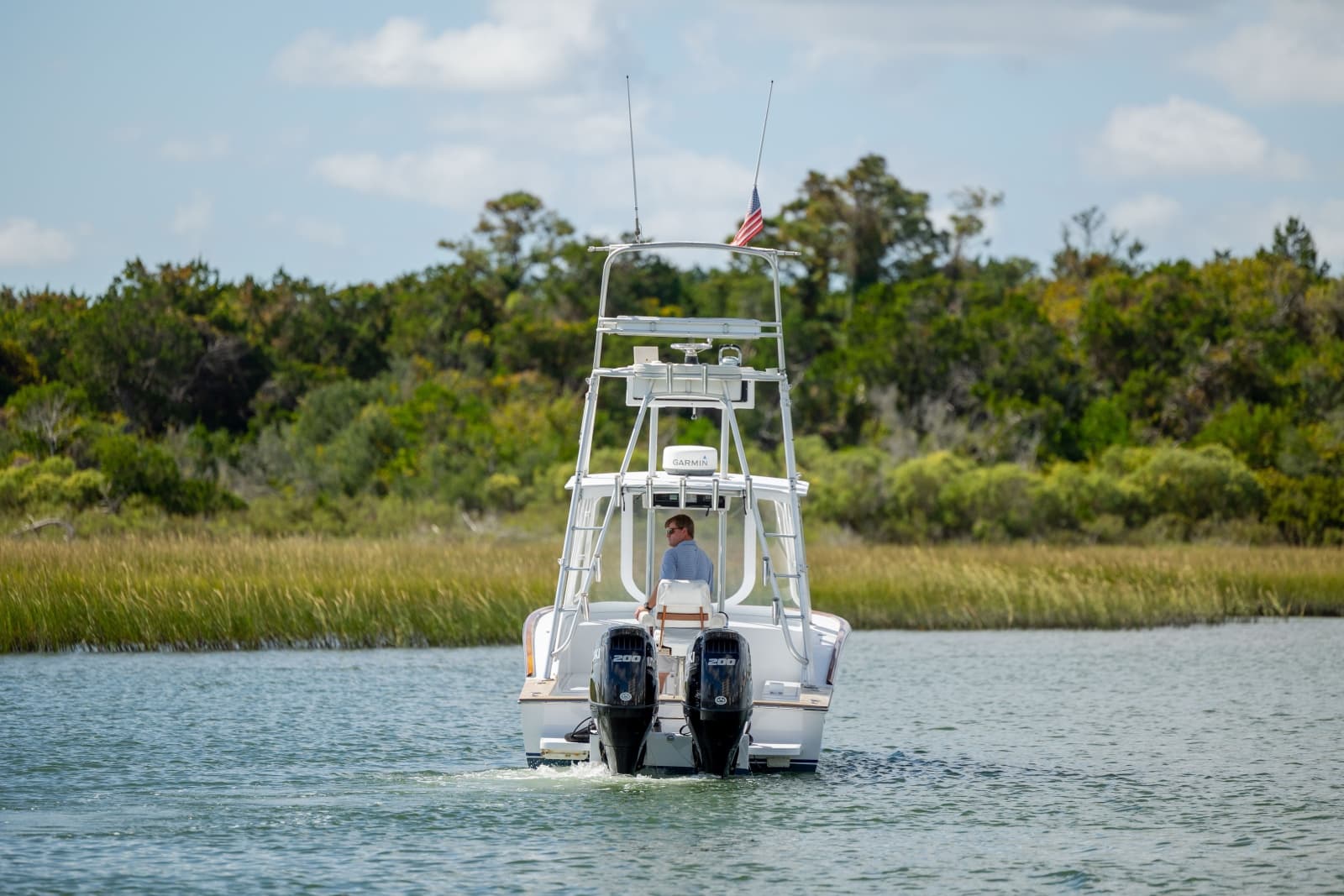 2005 Custom Carolina 26 Tideline Express