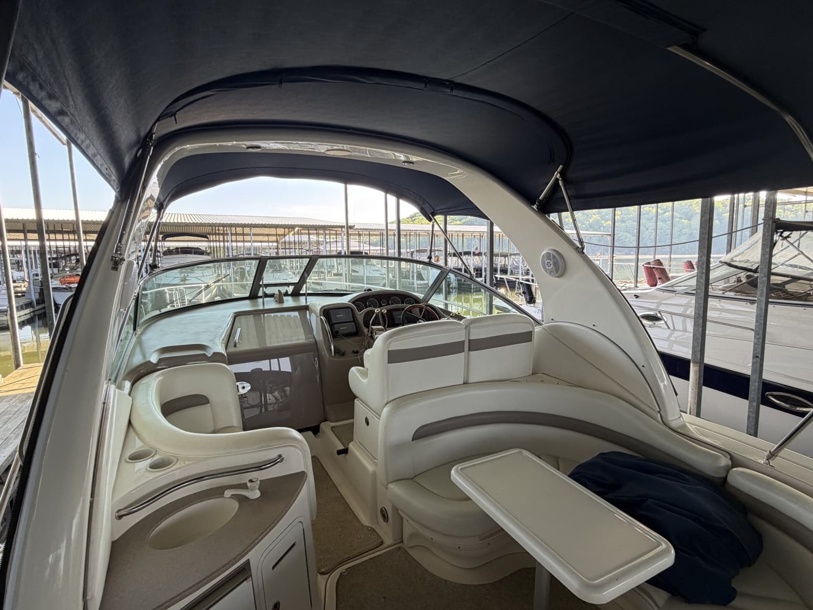 2003 Sea Ray 320 Sundancer