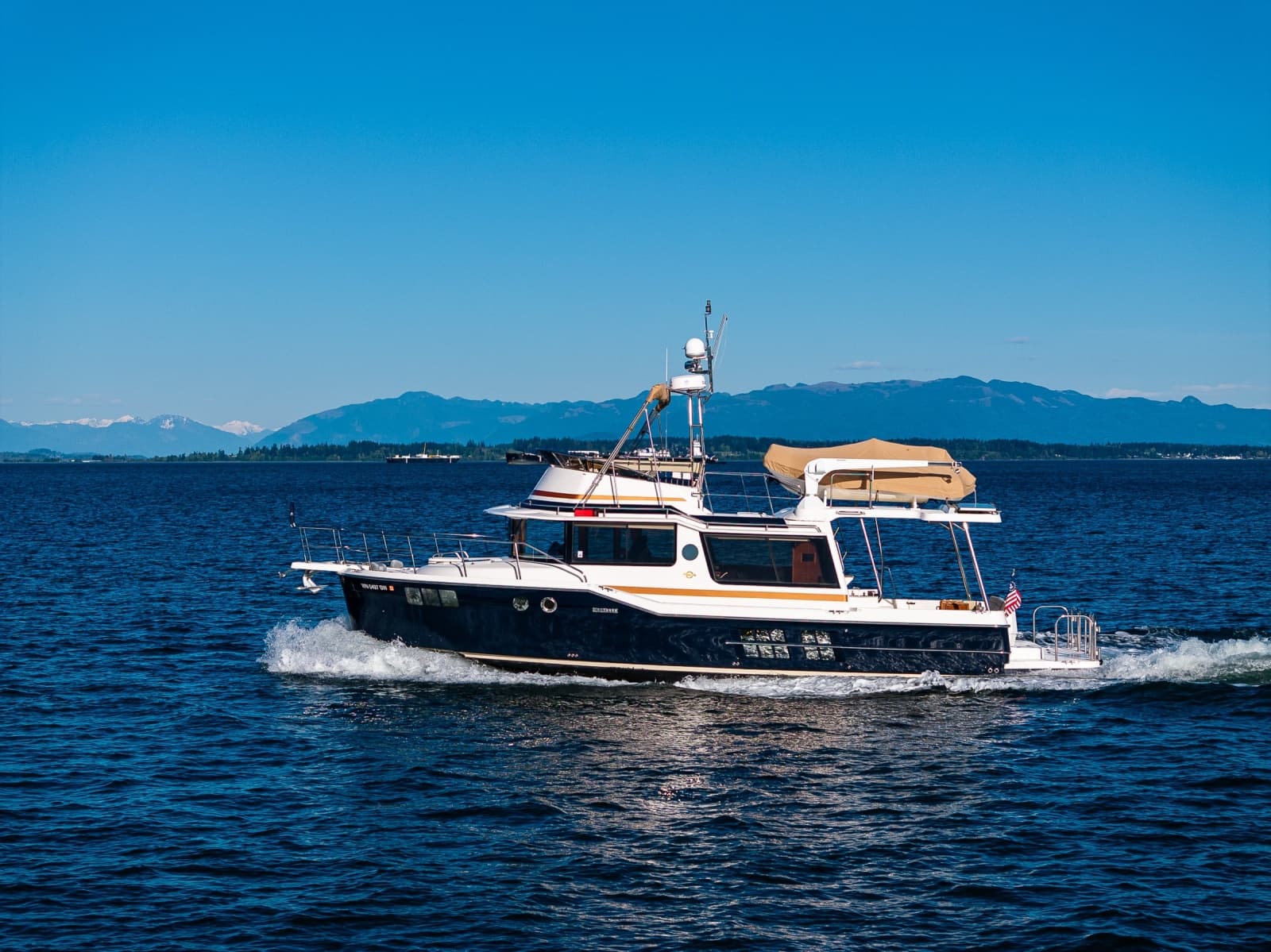 2020 Ranger Tugs R-41 CB