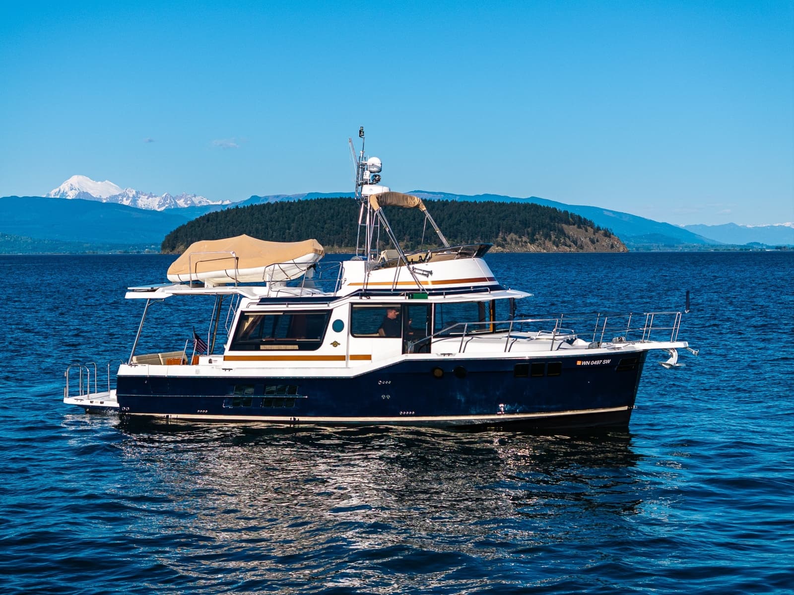 2020 Ranger Tugs R-41 CB