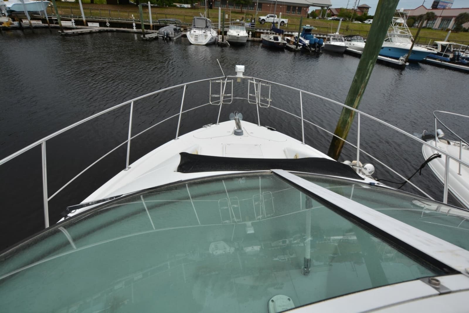 2000 Carver 350 Mariner