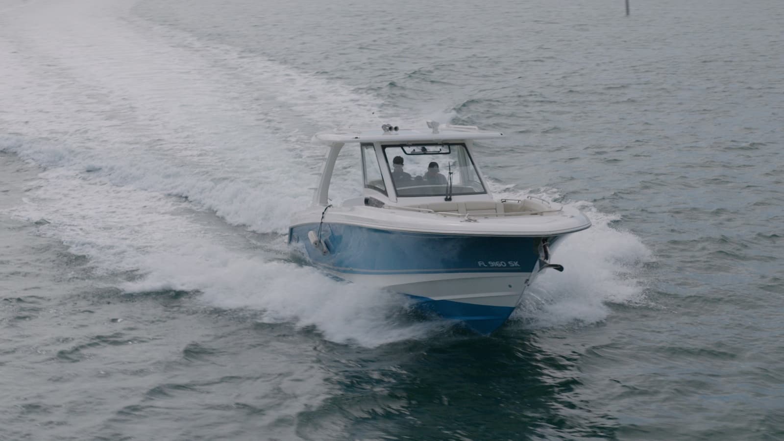2019 Boston Whaler 350 Realm