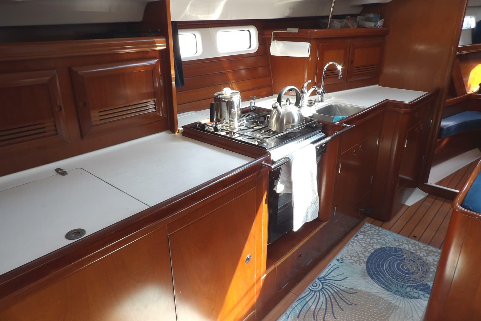 2002 Beneteau 473