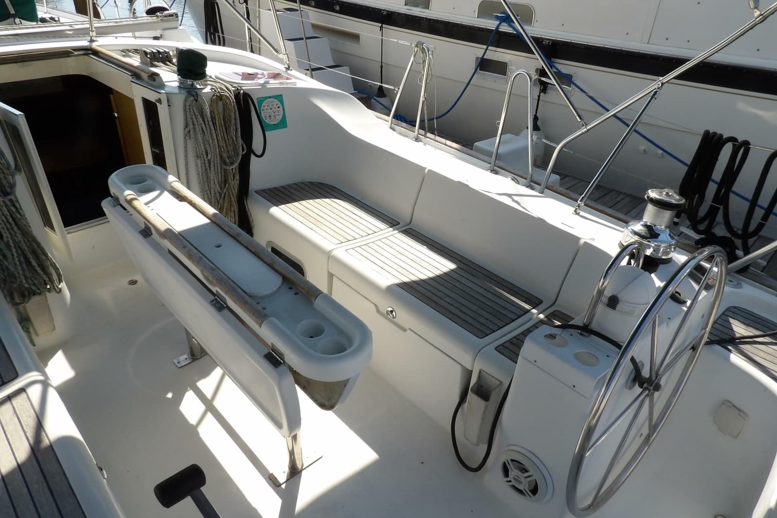 2002 Beneteau 473