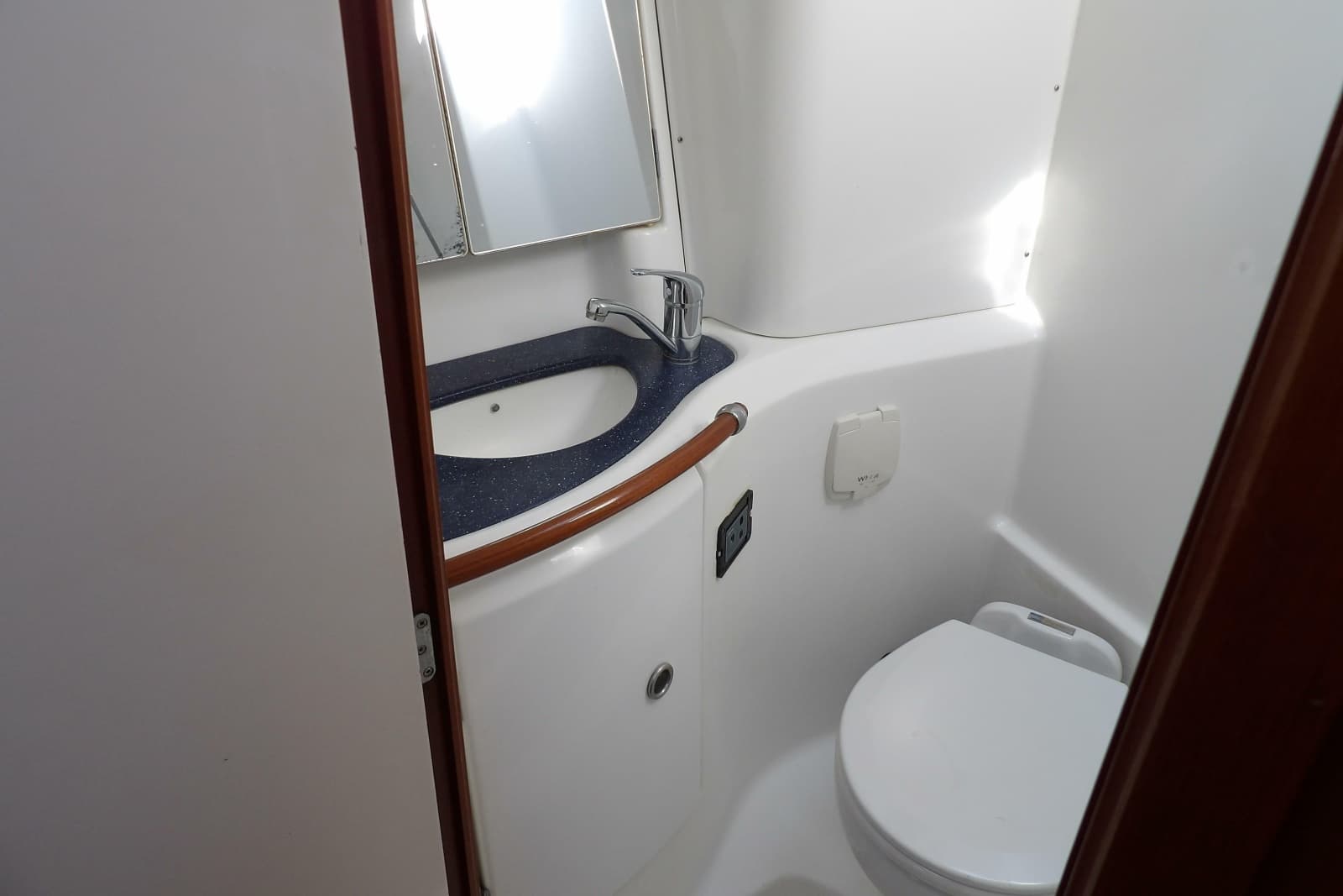 2002 Beneteau 473