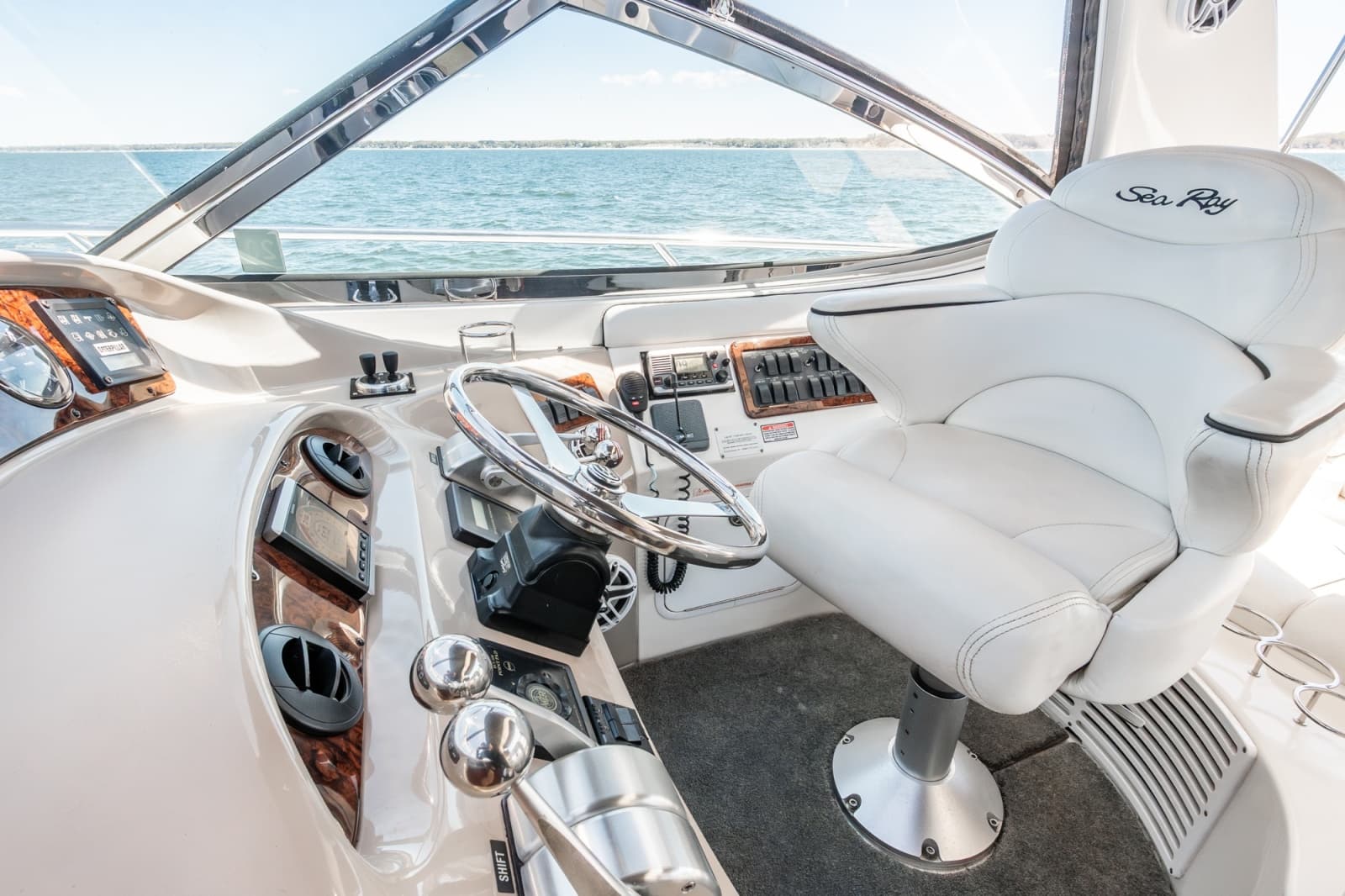 2001 Sea Ray 510 Sundancer 800 CAT