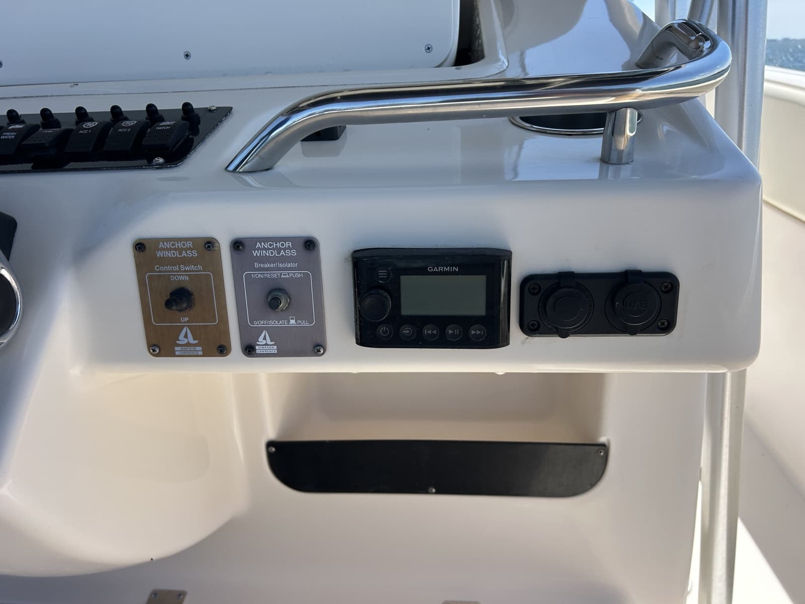1999 Grady-White 306 Bimini