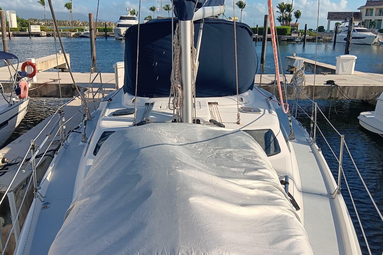 1998 Hunter Passage 450
