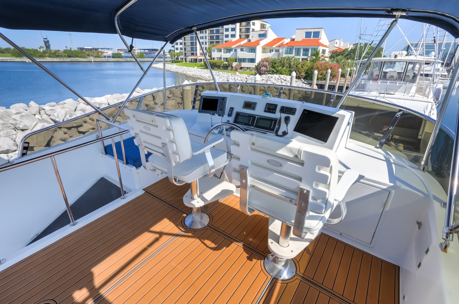 2003 Jefferson 57 Pilothouse