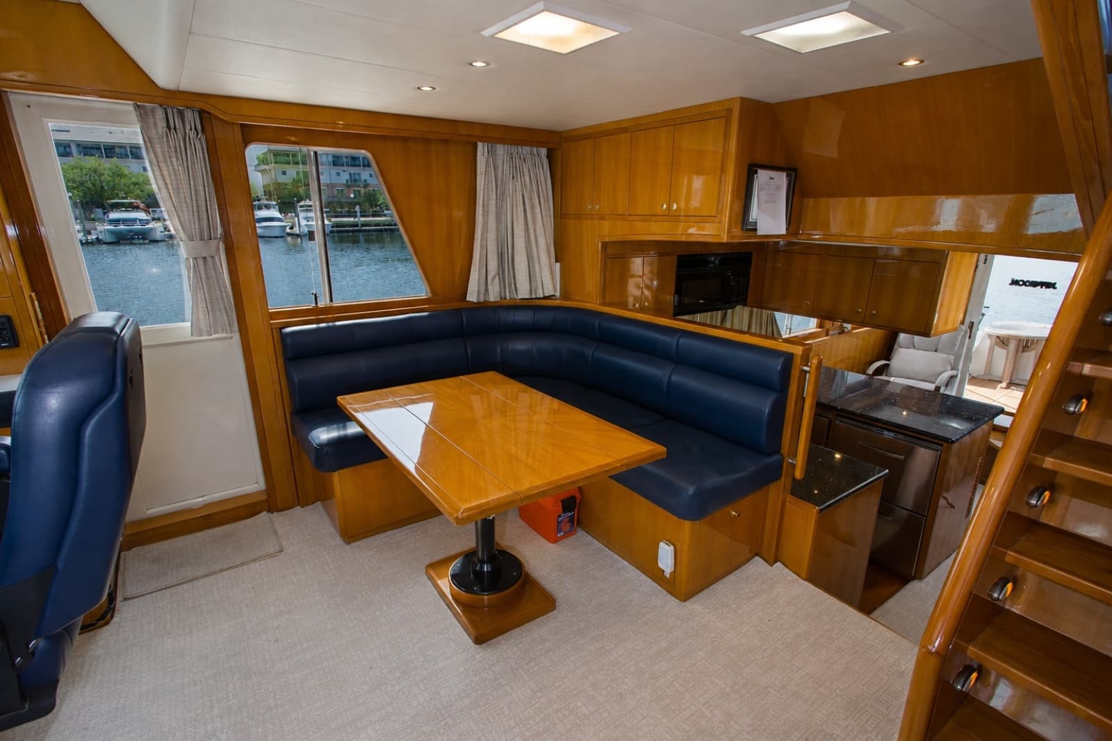 2003 Jefferson 57 Pilothouse