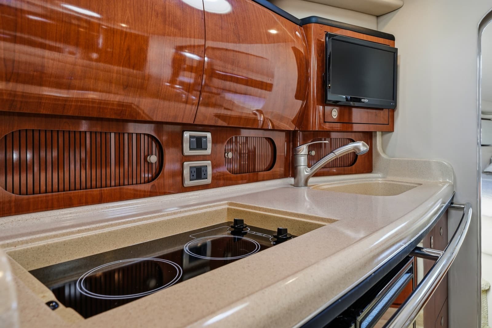 2004 Sea Ray 360 SUNDANCER