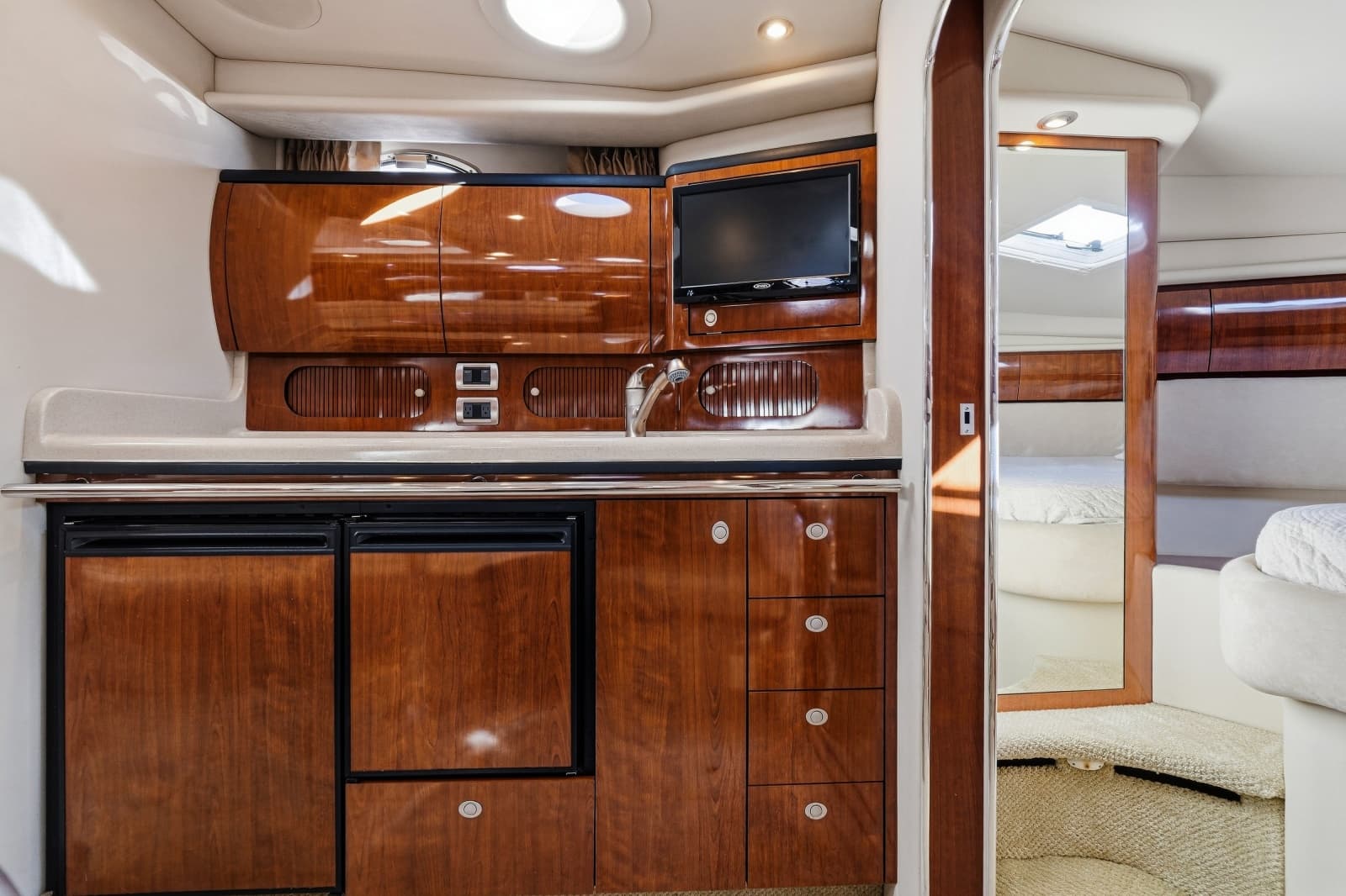 2004 Sea Ray 360 SUNDANCER
