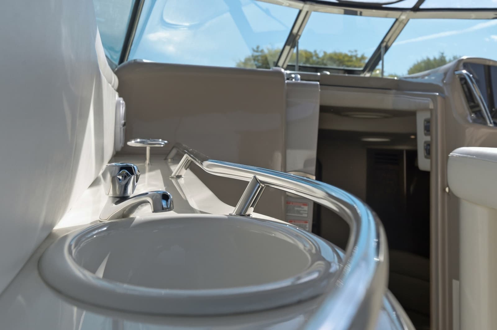 2004 Sea Ray 360 SUNDANCER