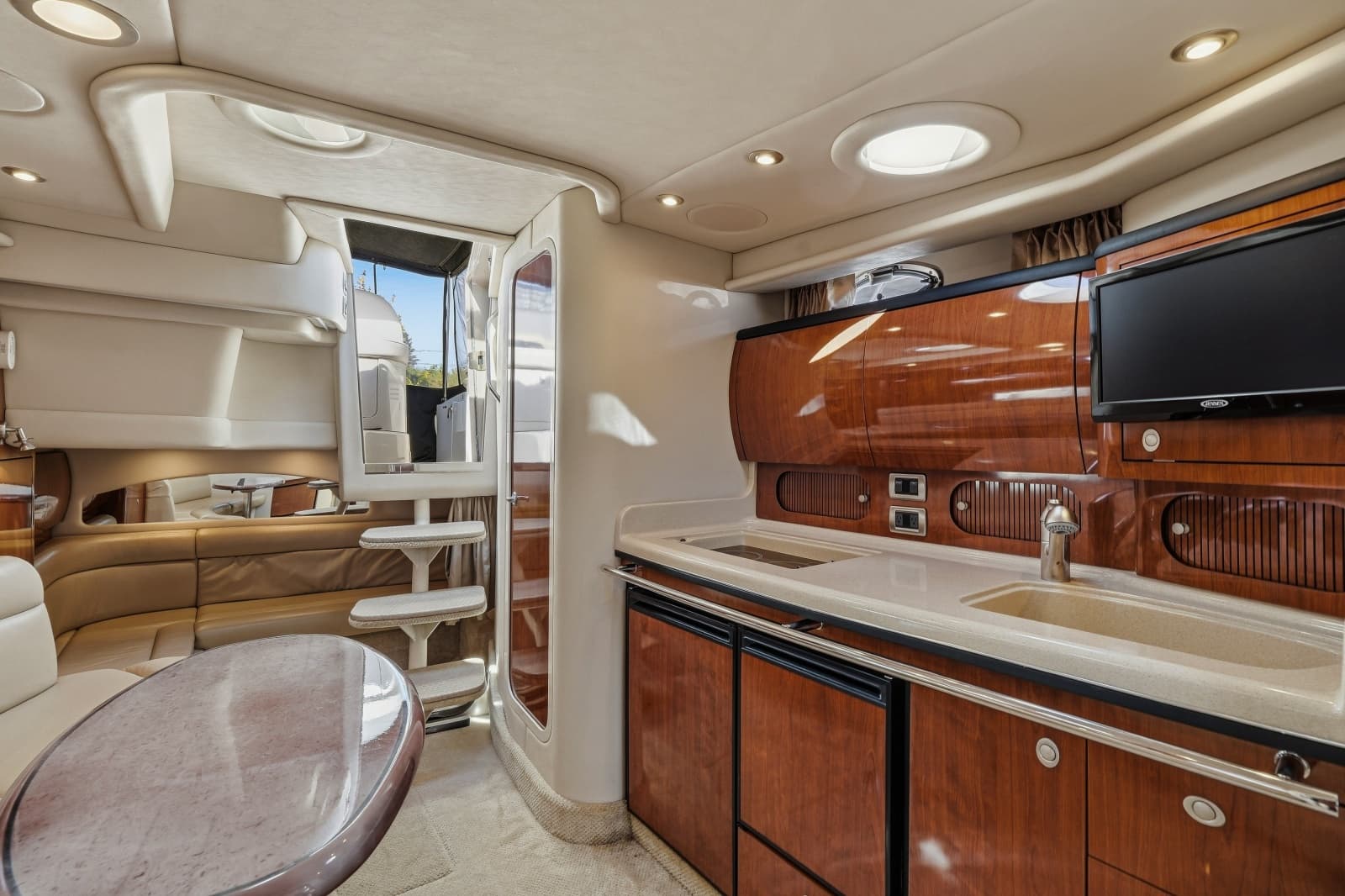 2004 Sea Ray 360 SUNDANCER