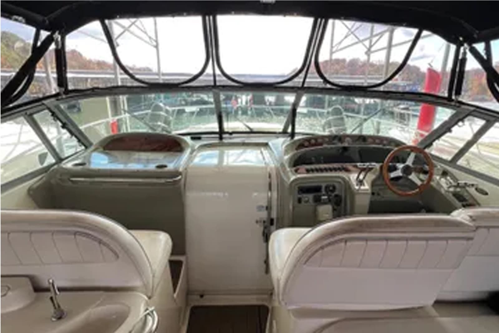1998 Maxum 4100 SCR
