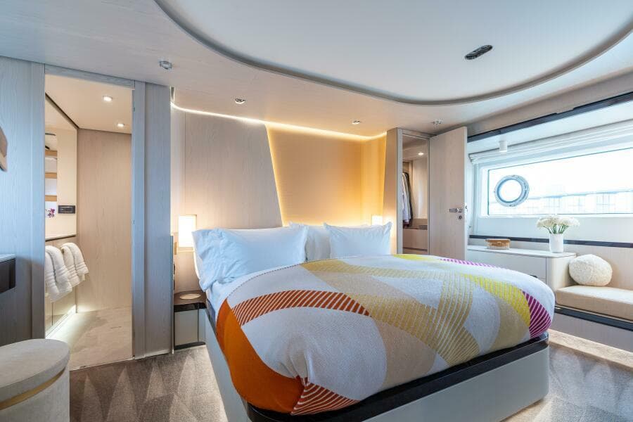 2022 Azimut 78