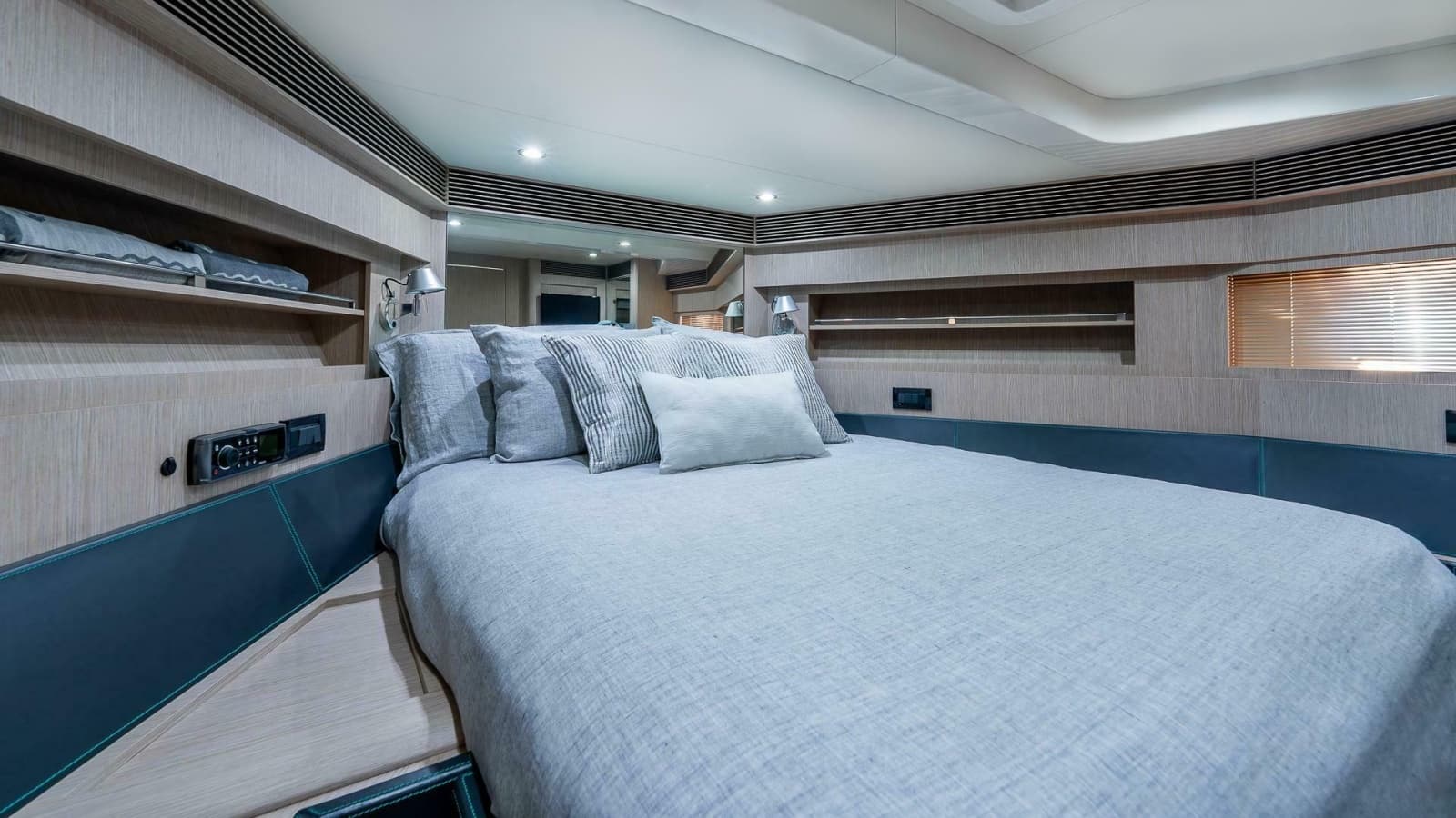 2014 Riva 63 Virtus