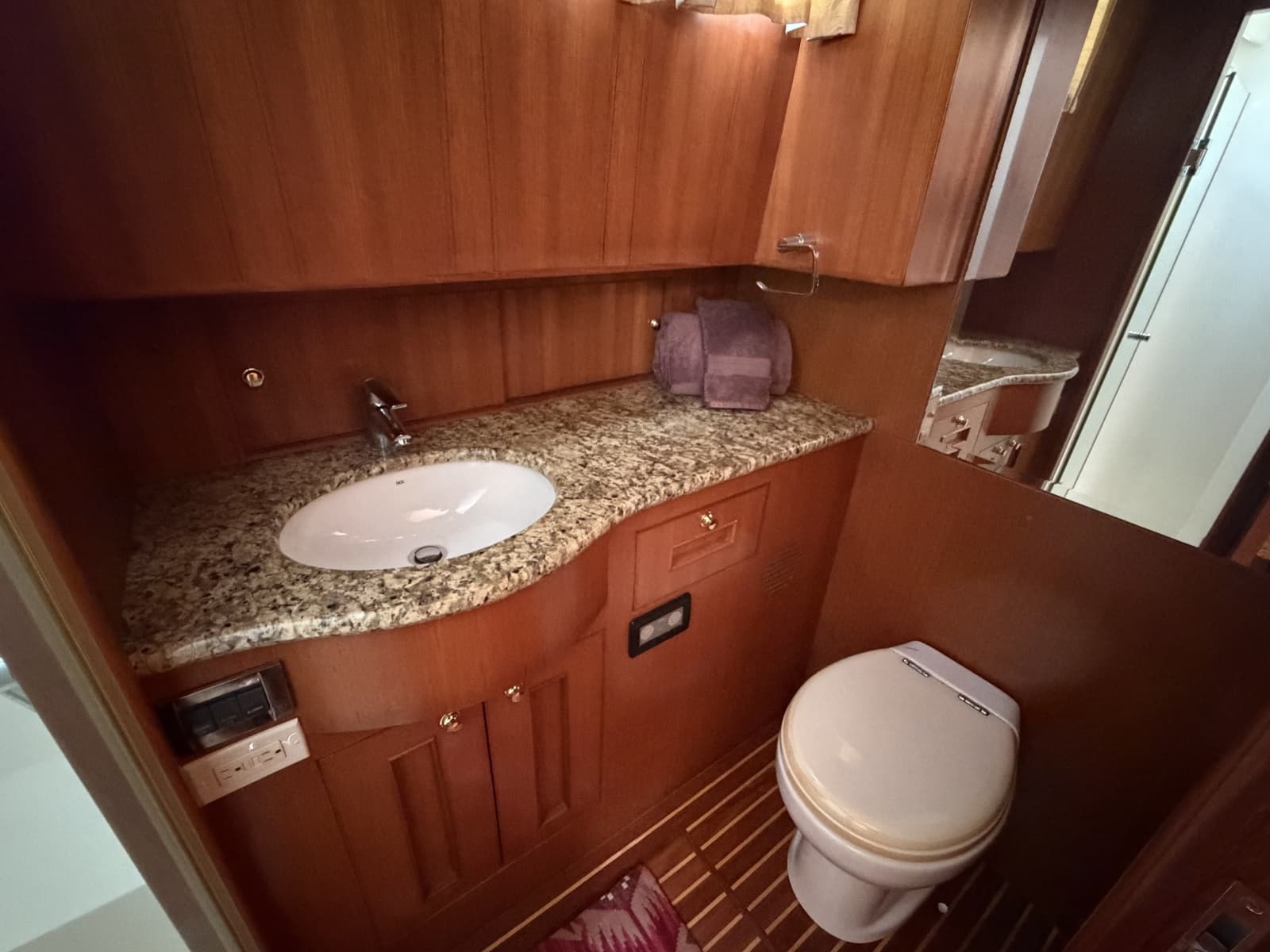 2006 Ocean Alexander 48 Classicco