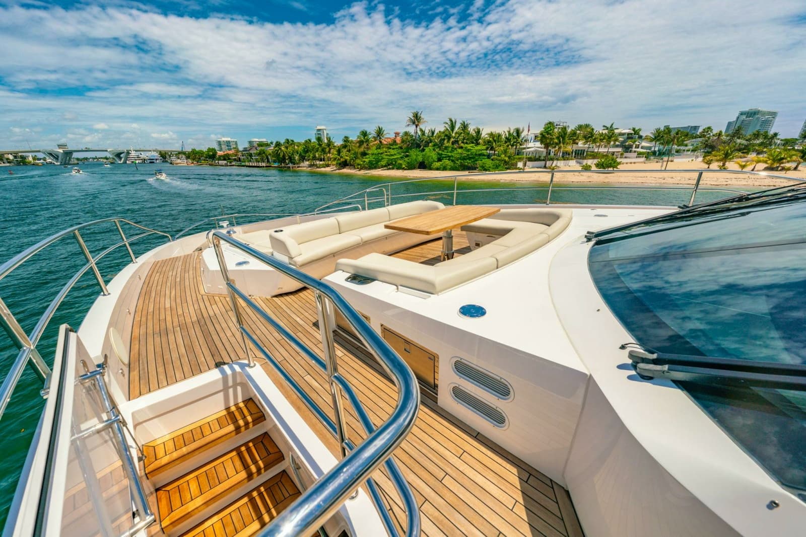 2024 Sunseeker Sunseeker 100 Yacht