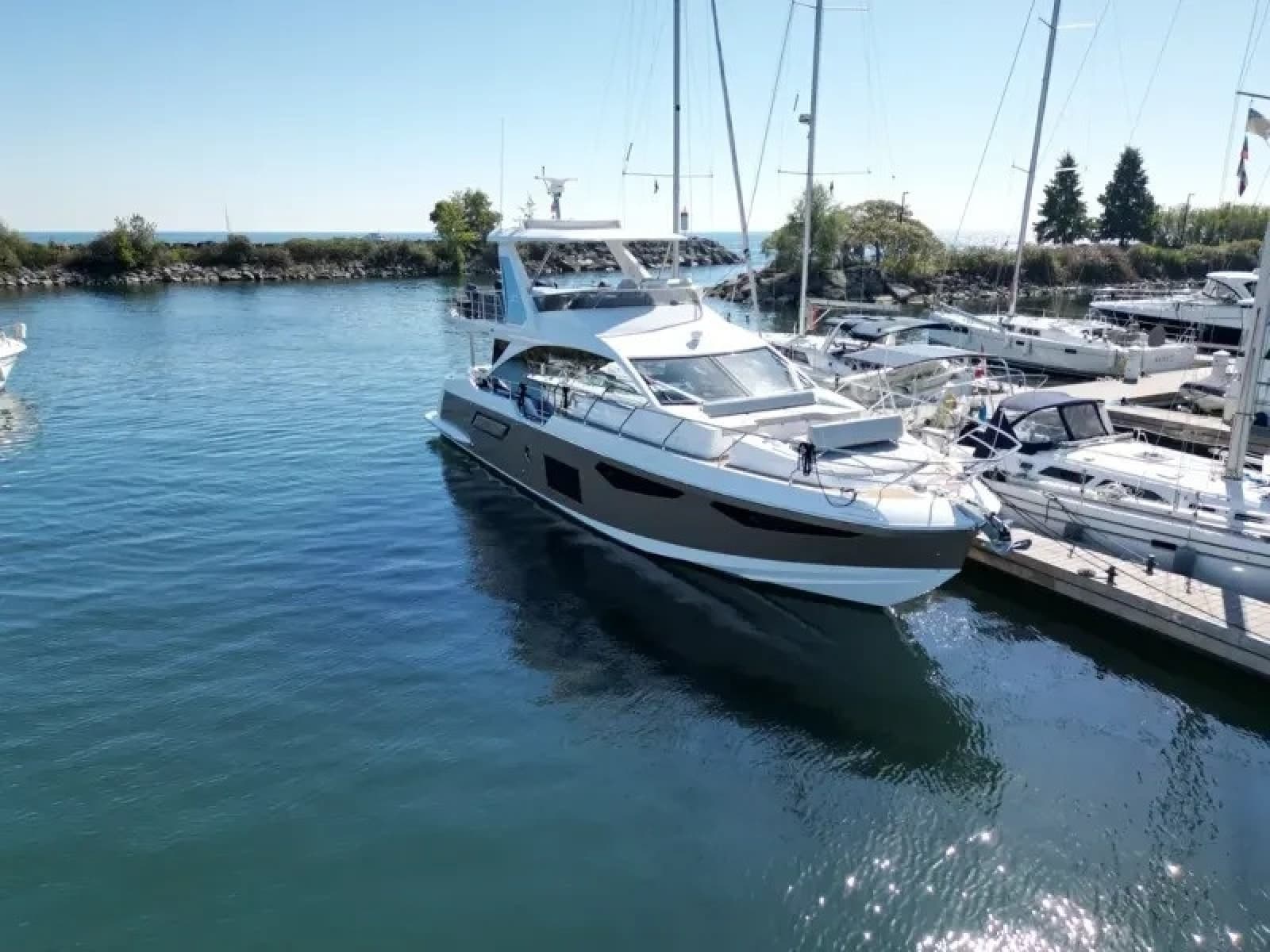 2024 Azimut FLY 60