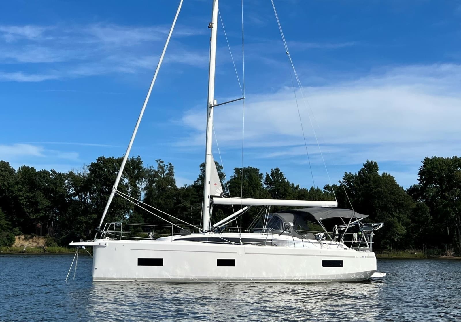 2022 Bavaria C38