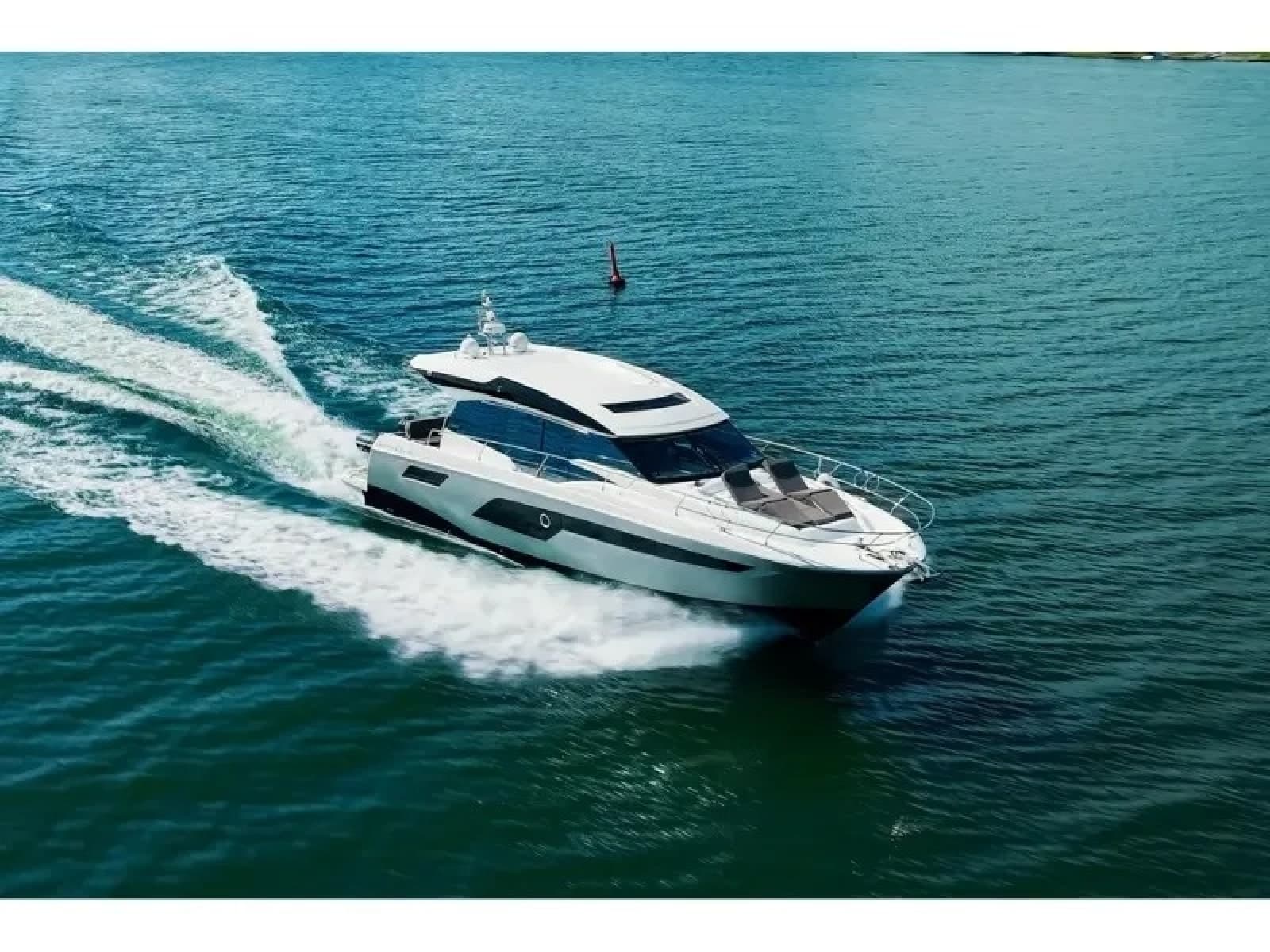 2018 Prestige 520S