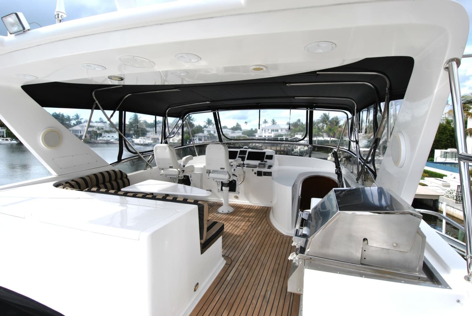 Flybridge Looking Forward