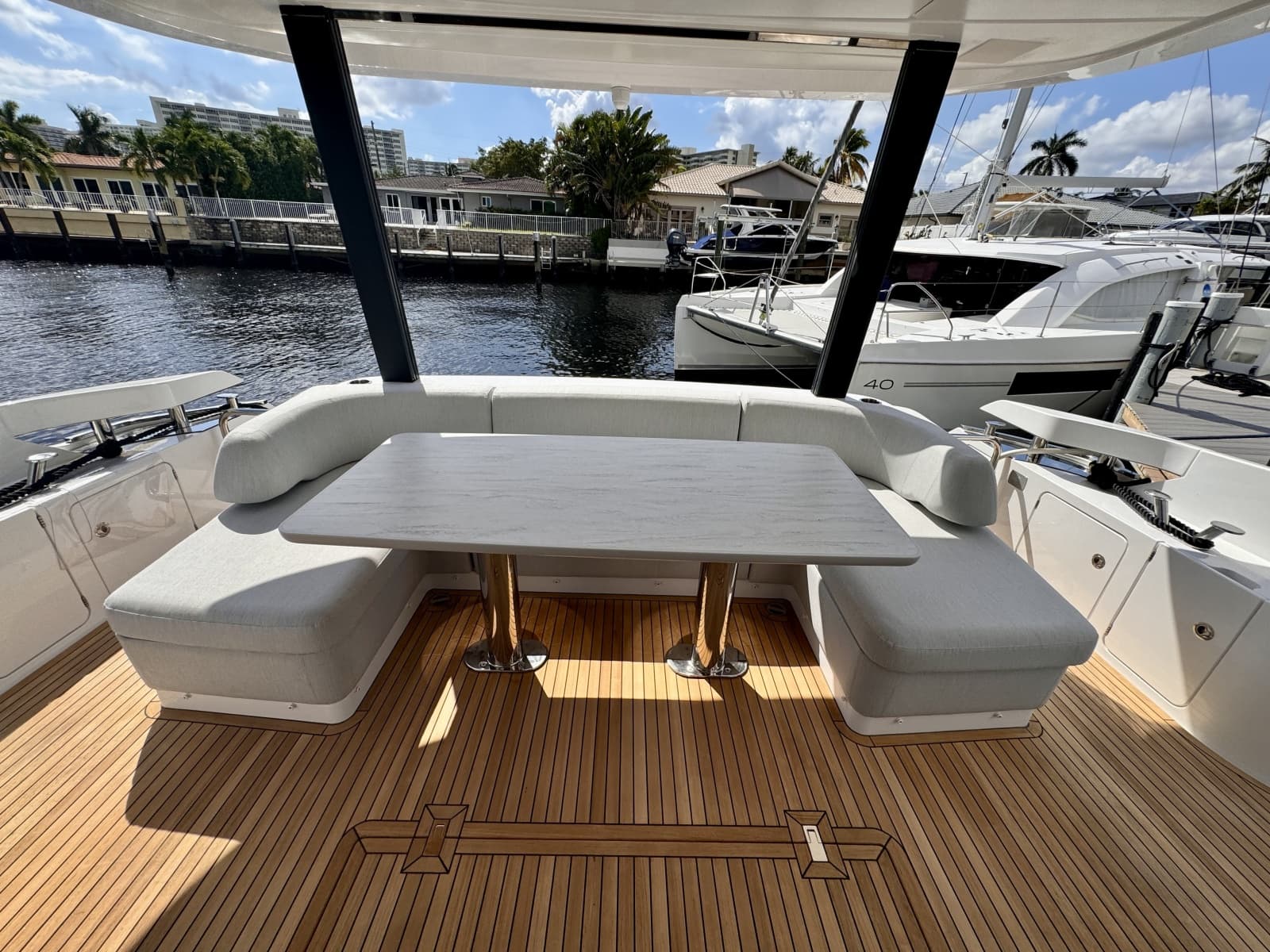 2025 Azimut FLY 68