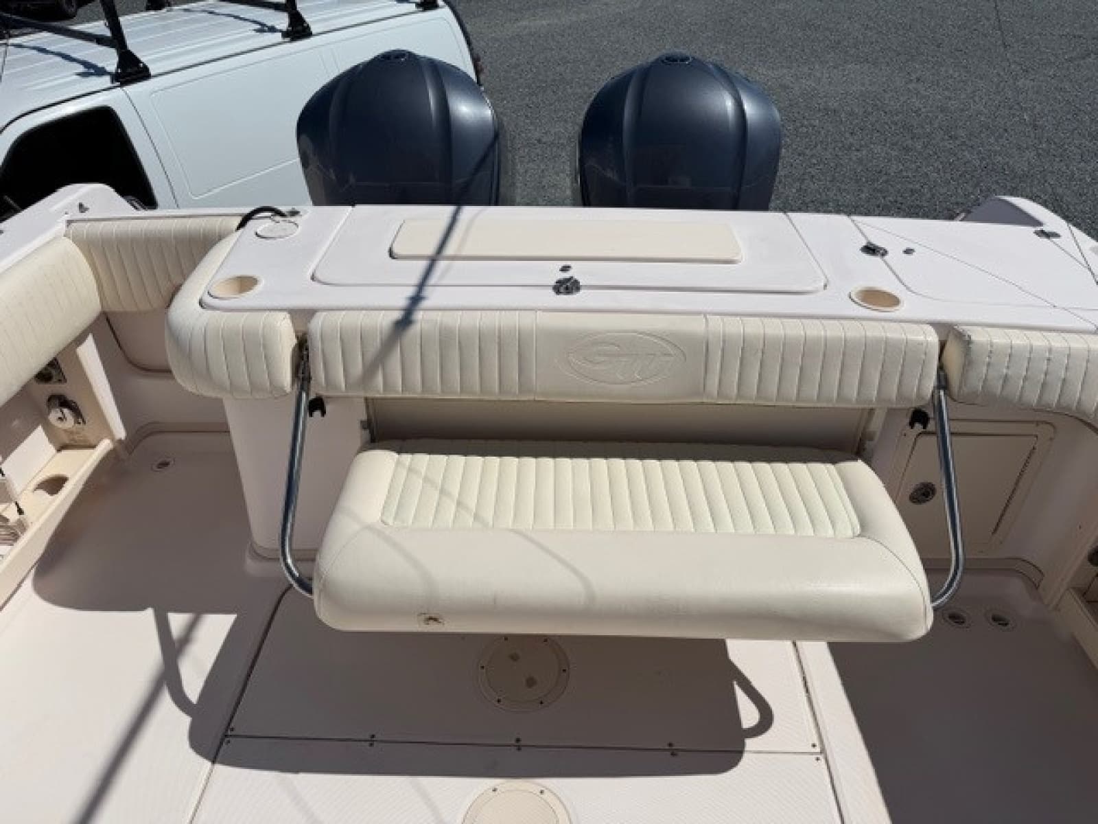 2007 Grady-White 300 Marlin