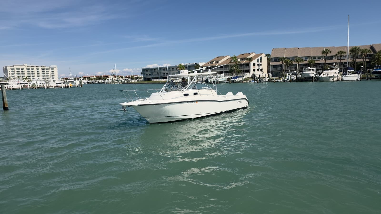 2007 Boston Whaler 305 Conquest
