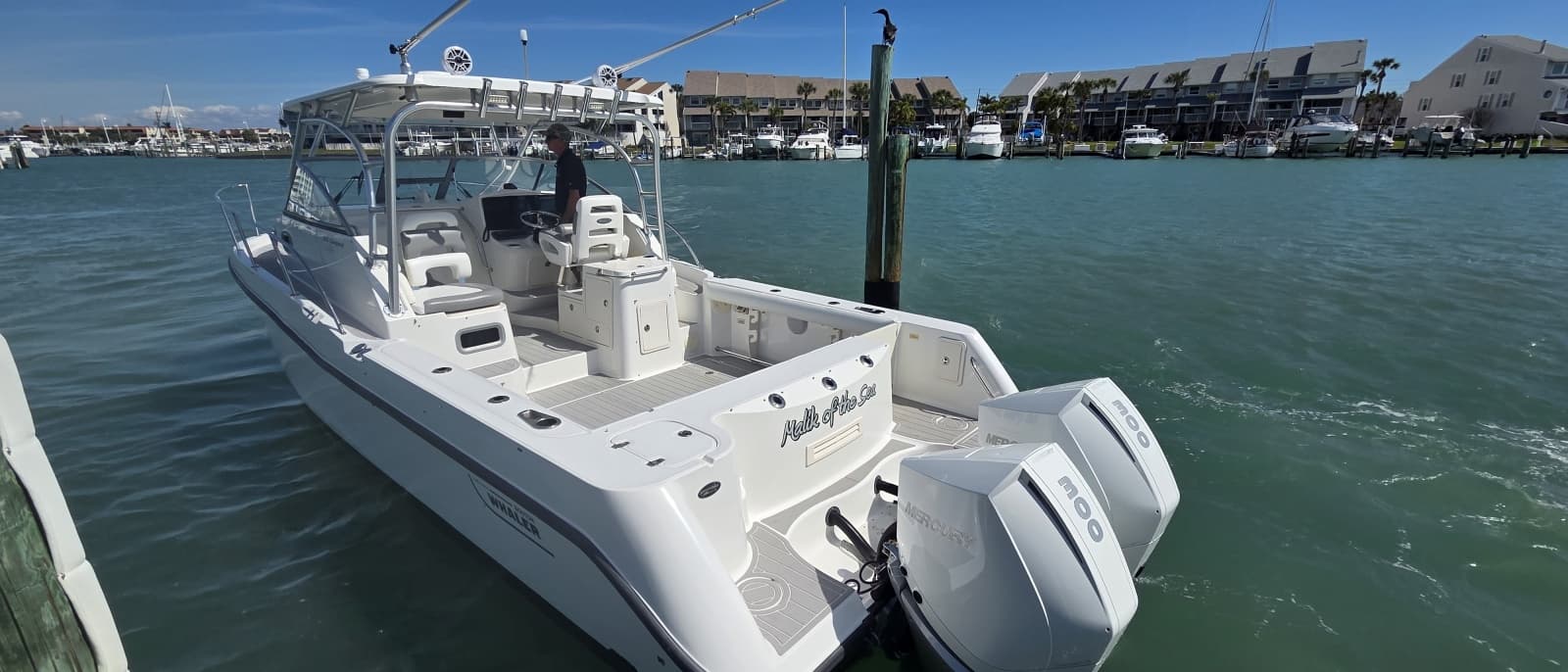 2007 Boston Whaler 305 Conquest