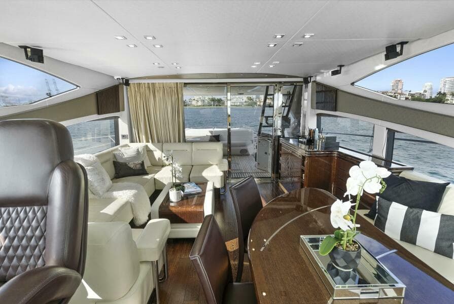 2016 Sunseeker Sport Yacht