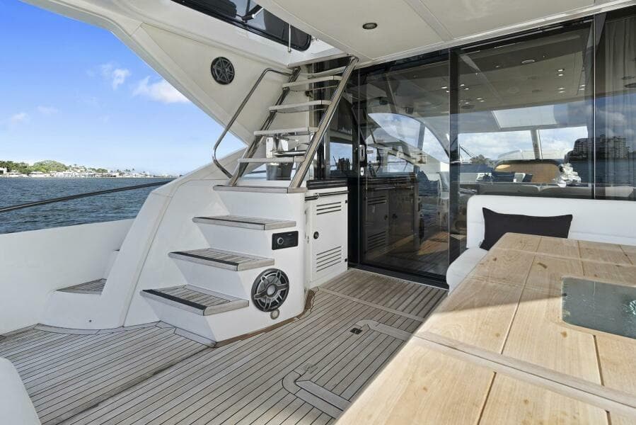 2016 Sunseeker Sport Yacht