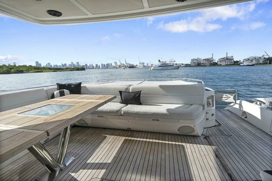 2016 Sunseeker Sport Yacht