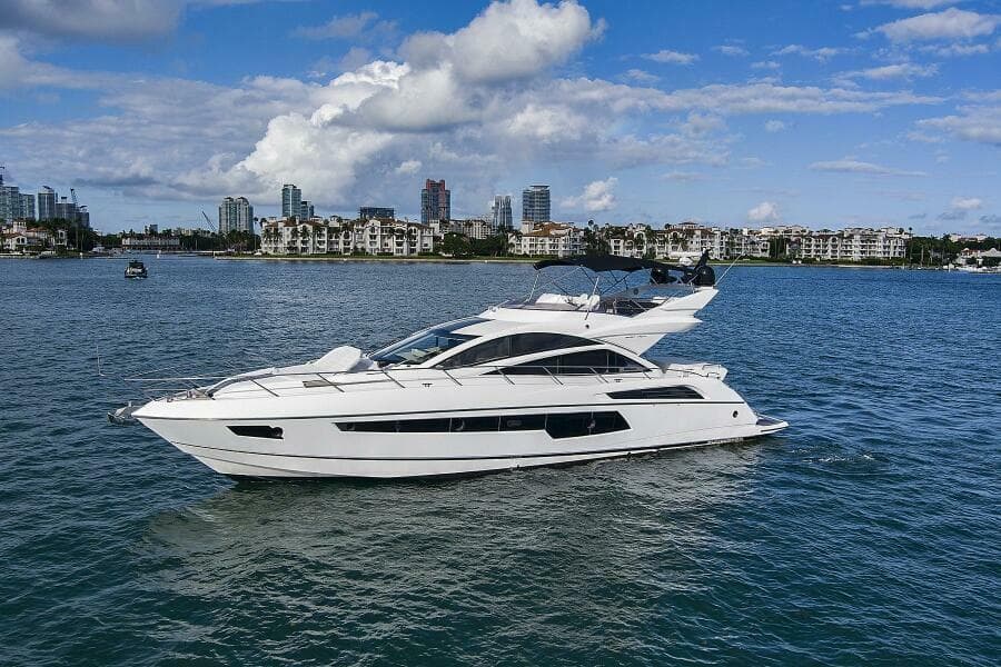 2016 Sunseeker Sport Yacht