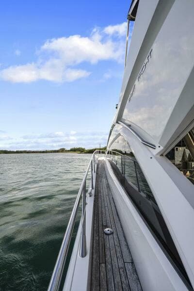 2016 Sunseeker Sport Yacht