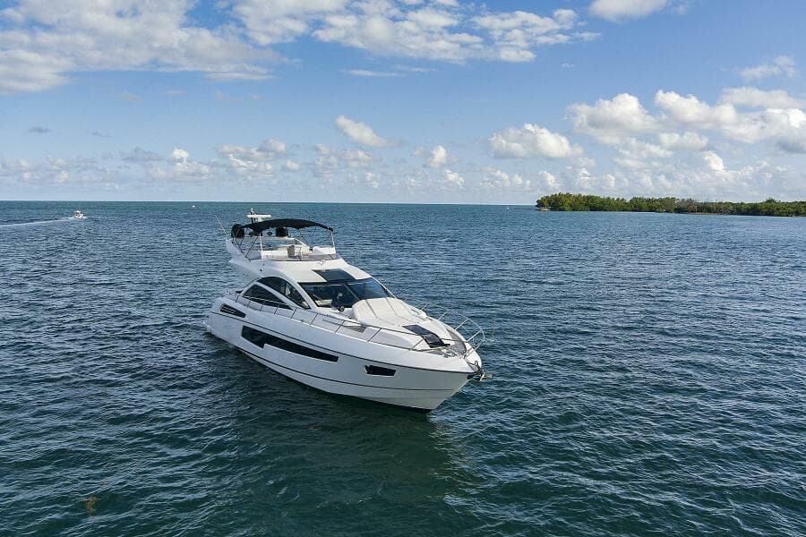 2016 Sunseeker Sport Yacht