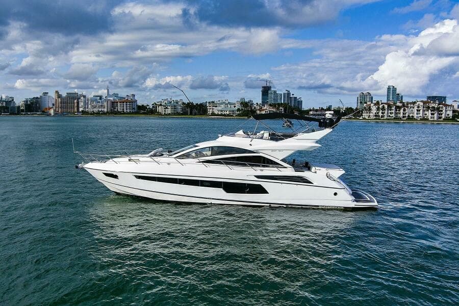 2016 Sunseeker Sport Yacht
