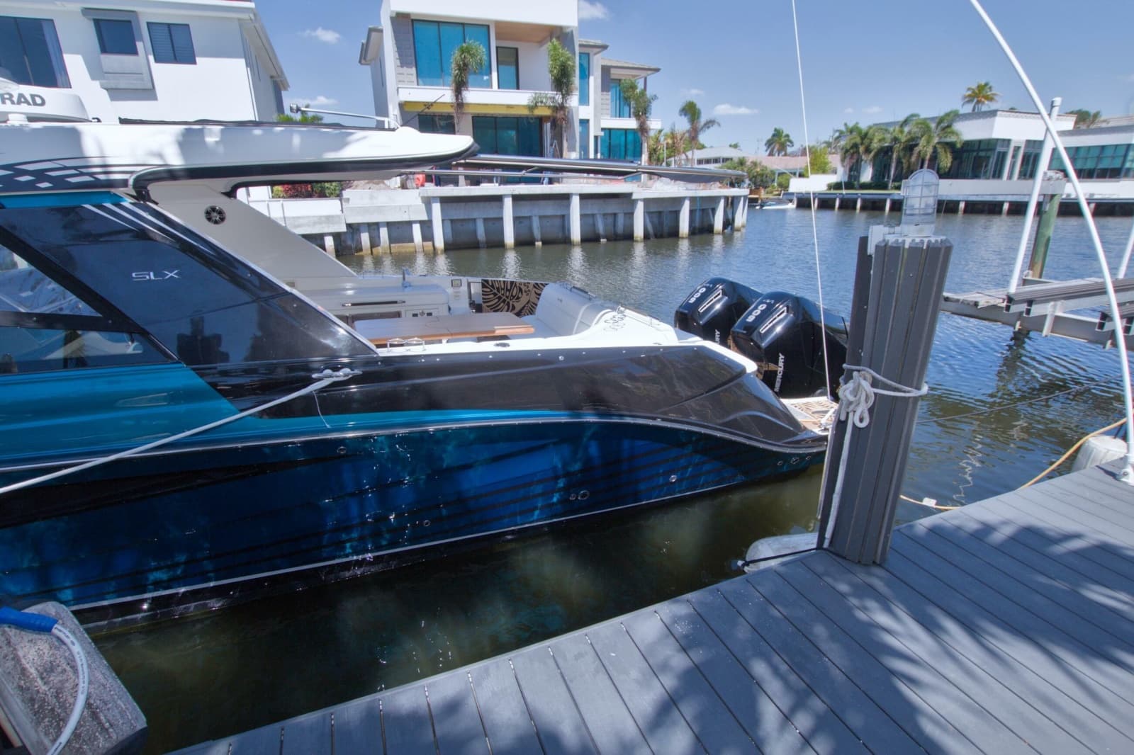 2021 Sea Ray SLX 400 Outboard