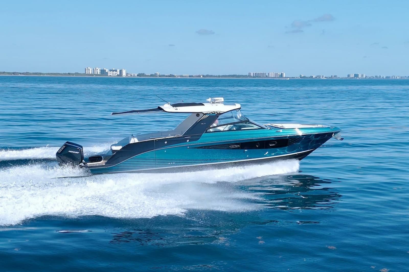 2021 Sea Ray SLX 400 Outboard